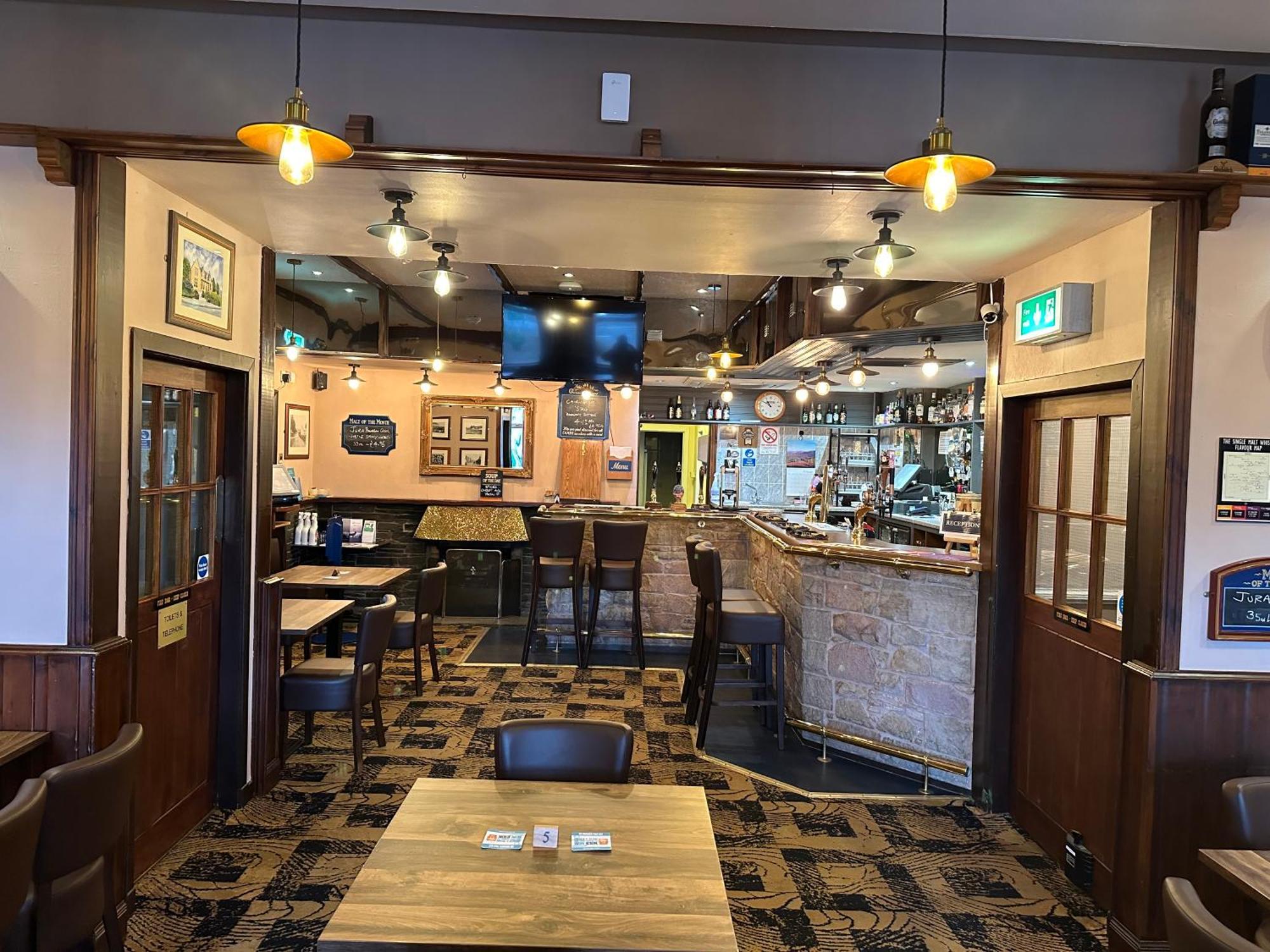 The Glen Hotel 牛顿莫尔 外观 照片